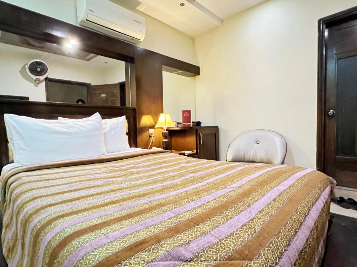 Bling Hotel International Multan Ngoại thất bức ảnh